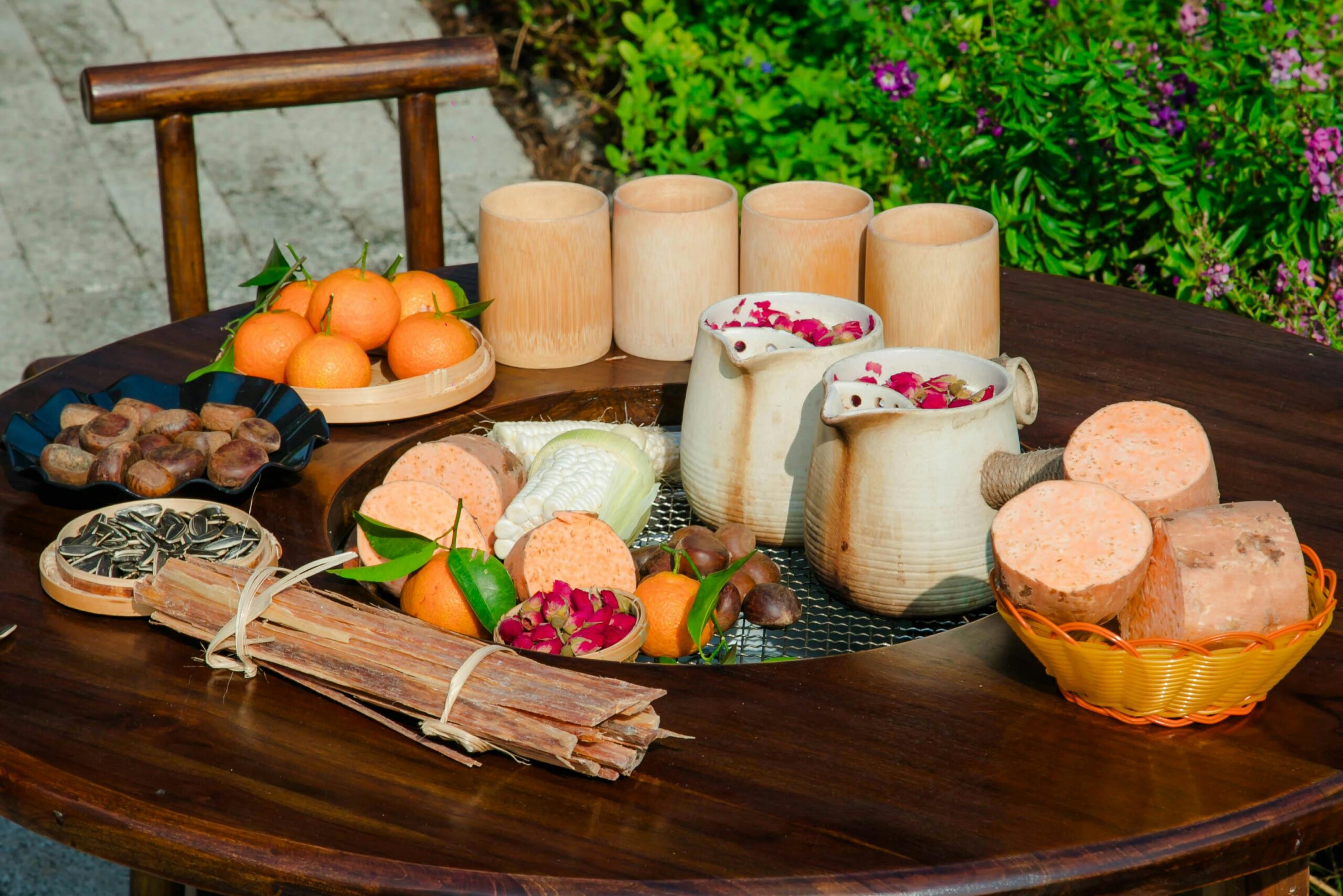 A healthy Mediterranean diet meal plan with grilled salmon, fresh salad, and quinoa on a wooden table.